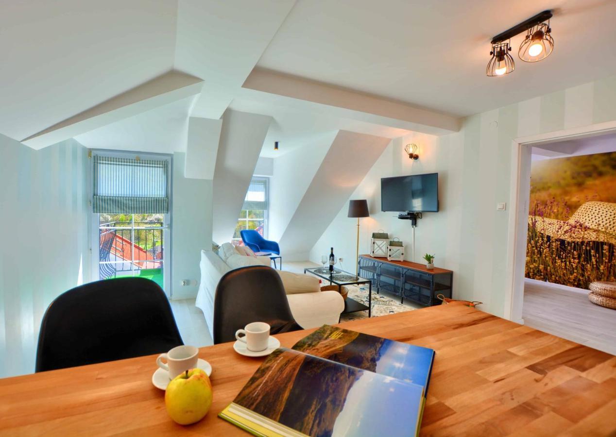 Apartament Beztroski Ustrzyki Dolne Εξωτερικό φωτογραφία